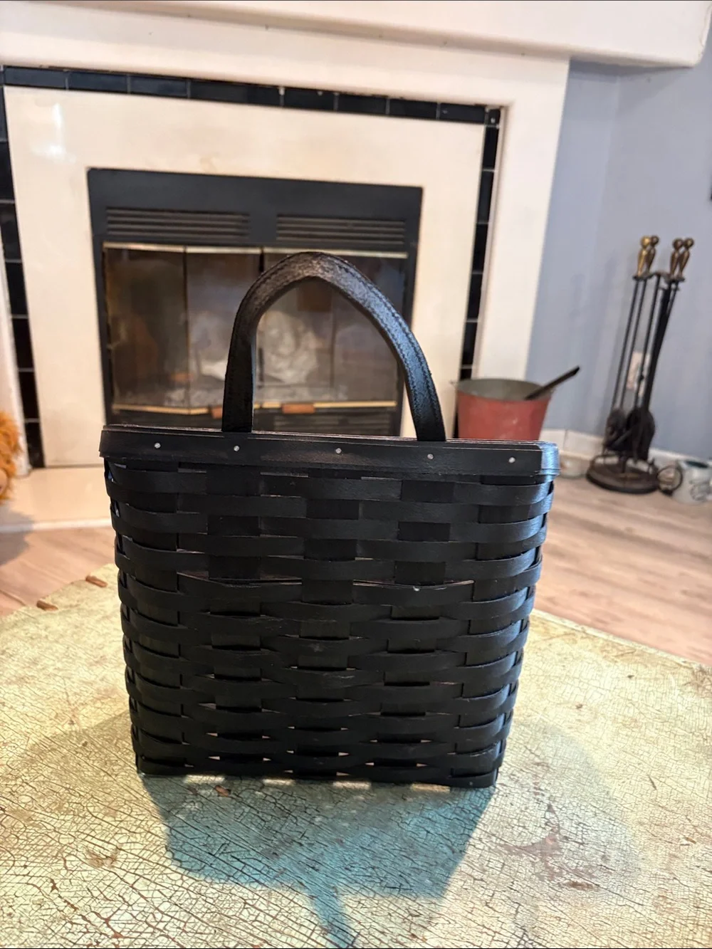 Longaberger Black Medium Wall Pocket Basket w Leather Strap & Original Protector